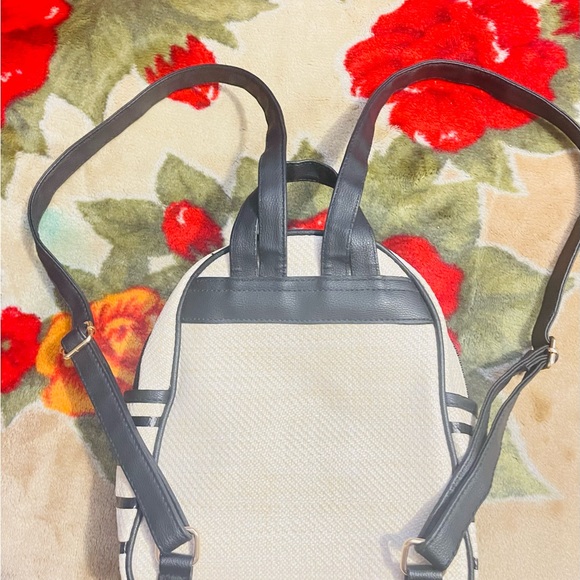 Disney Mickey Mouse Mini Backpack Wicker Style - Picture 7 of 9